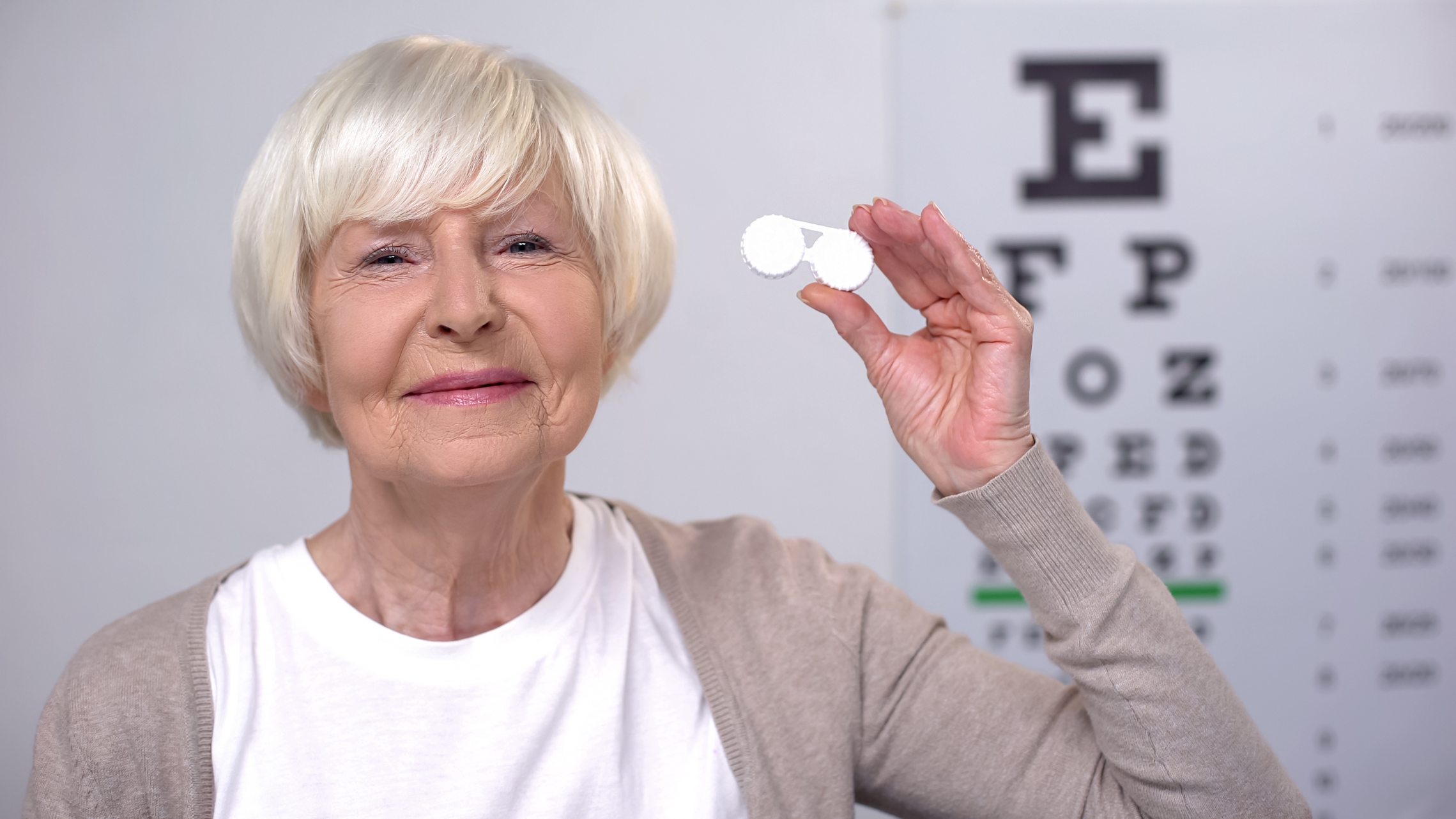 Senior SunCoast EyeHealth Contact Lens Fitting